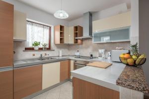 Casa Celeste With Private Pool - Happy Rentals