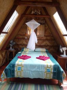 Treehouse Holidays-Little house