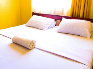 Beach Road Luxury Homes