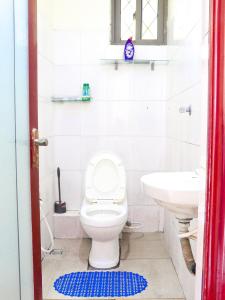 Beach Road Luxury Homes