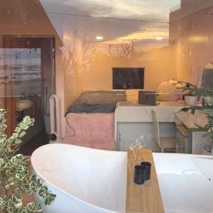 Rosy House Đảo Phú Quý