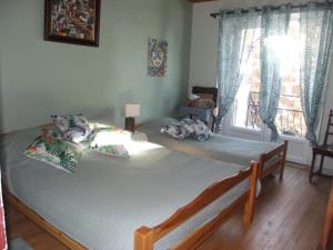 Maisons de vacances gite au creux de la Vallee : photos des chambres