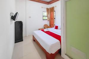 RedDoorz Syariah at Griya Wahid Alun Alun Batang