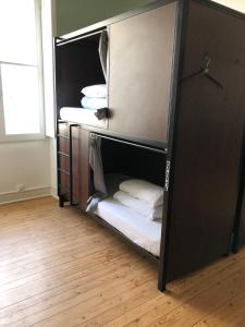 Bed in 4-Bed Mixed Dormitory Room room in Hostel 20 Bordeaux Centre