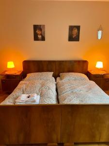 Ferienwohnung Museum Huemer