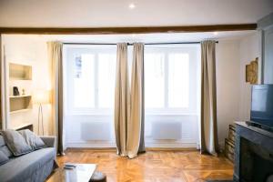 Appartements BnGo I Luxe & Confort I Lyon centre, 4 personnes, toilette separe, Place des terreaux : photos des chambres