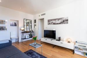 Garibaldi AP4447 By Riviera Holiday Homes