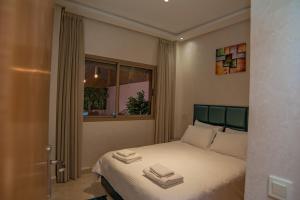 Hanna Modern - Patio & BBQ - Wifi - Center - AC