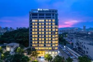 Hangzhou Tonglu Fuchun River Blossom Hill Hotel - Tonglu