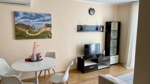 2 Room Apartment in Luxury Complex Sunny Beach