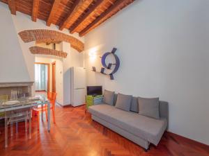 Xenia Apartments - Historic two-room apartment in Navigli area