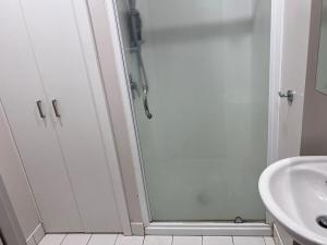 Aura D1404 two bedroom unit harborview balcony wifi parking