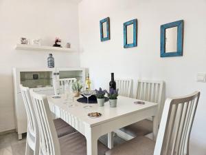 600 metre walk to the beach, Riviera del Sol