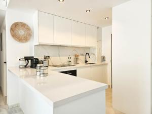 Modern 3 bedroom apartment in Puerto Banus