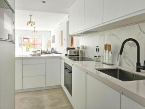 Modern 3 bedroom apartment in Puerto Banus
