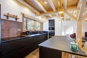 Chalets Les Flocons Dores - Chalet sur le chemin des pistes : photos des chambres