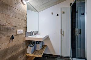 Chalets Les Flocons Dores - Chalet sur le chemin des pistes : photos des chambres