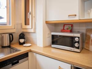 Apartment Chalet Abendrot apARTments-19 by Interhome