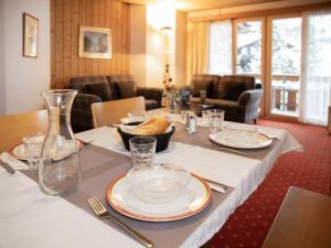 Apartment Chalet Abendrot apARTments-25 by Interhome