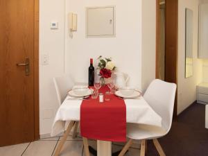 Apartment Chalet Abendrot apARTments-5 by Interhome