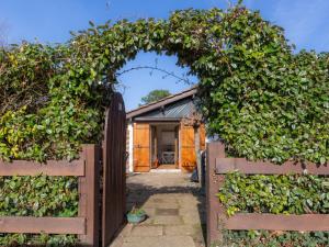 Holiday Home Paradise Océan-16 by Interhome