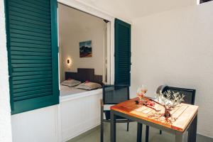 Appartements CAPSUD, La Garde-Freinet : photos des chambres