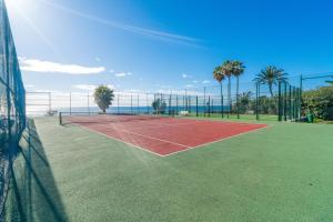 Casa Linda, Front the beach La Lucera, Ribiera del Sol Wifi, AC, Private Parking, Petfriendly
