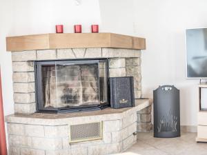 Apartment Residence Chateau B-3 by Interhome