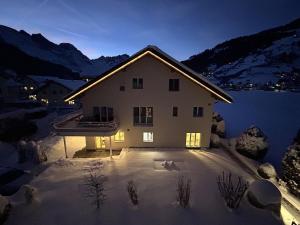 Apartment Oberbergstrasse 91b by Interhome