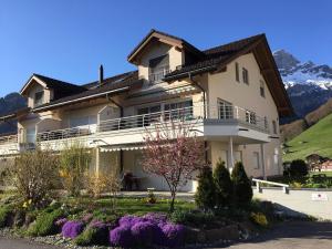 Apartment Oberbergstrasse 91b by Interhome