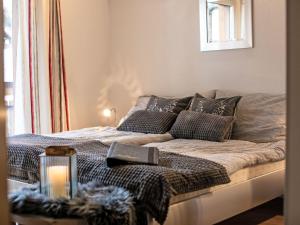 Apartment Residence Chateau A-4 by Interhome