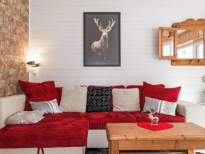 Apartment Aiglon E2 by Interhome
