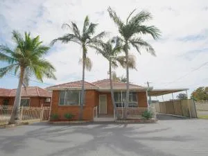 Lotus Saffron Sanctuary - Glenfield