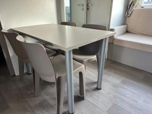 Campings Bungalow 4-6 personnes : photos des chambres