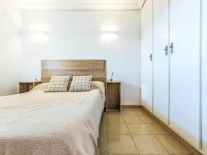 Apartment Turquesa-5 by Interhome