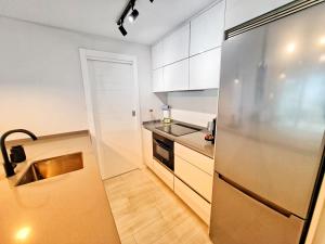 Camaleones, Isla Canela - by AC REAL