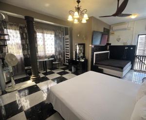 Sunshine Paradise - Trou aux Biches - 150m beach