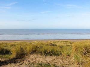 Maisons de vacances Holiday Home L-Aventure Gouvillaise by Interhome : photos des chambres