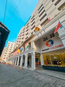 Fairway Colombo - Sri Lanka's First Hotel With Robot Technology - Mutwal