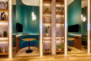 Hotels Courtyard by Marriott Lyon Eurexpo Stadium : photos des chambres