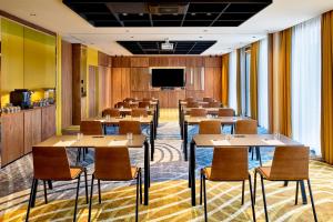 Hotels Courtyard by Marriott Lyon Eurexpo Stadium : photos des chambres