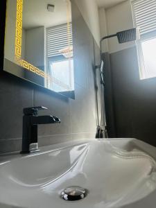 Tropical Pearl Villa