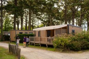 Campings Sunelia Le Petit Bois : photos des chambres
