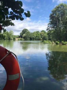 Cosy Countryside Cabin