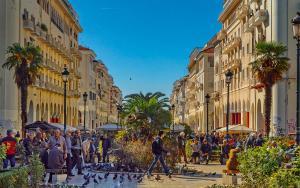 Evas Luxurious Penthouse #Mitropoleos6