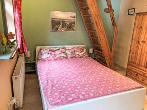 Studio Eagle Nest by Interhome