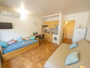 Studio Escale Port-5 by Interhome