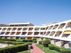 Studio Escale Port-5 by Interhome