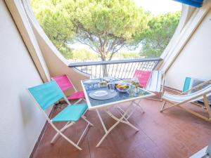 Studio Escale Port-5 by Interhome