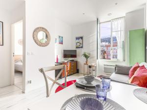 Apartment Le Palais du Vieux Port by Interhome